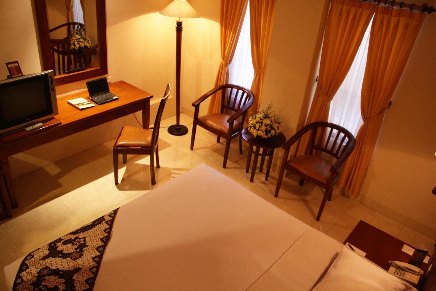 Hotel Baron Indah Surakarta  Экстерьер фото